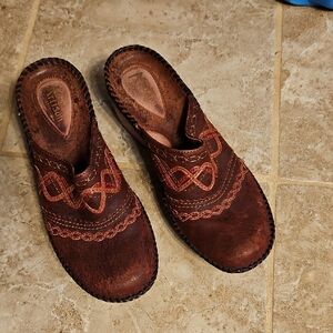 Handcrafted Brown Leather Slip-On Loafers